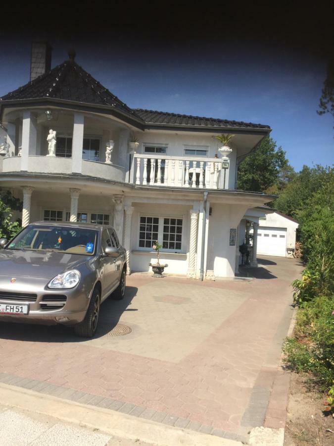 Villa In ヴァルスローデ エクステリア 写真